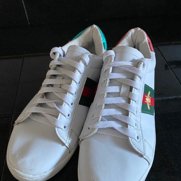 Gucci White WOMEN'S ACE SNEAKER WITH BEE - Picture 6 of 12